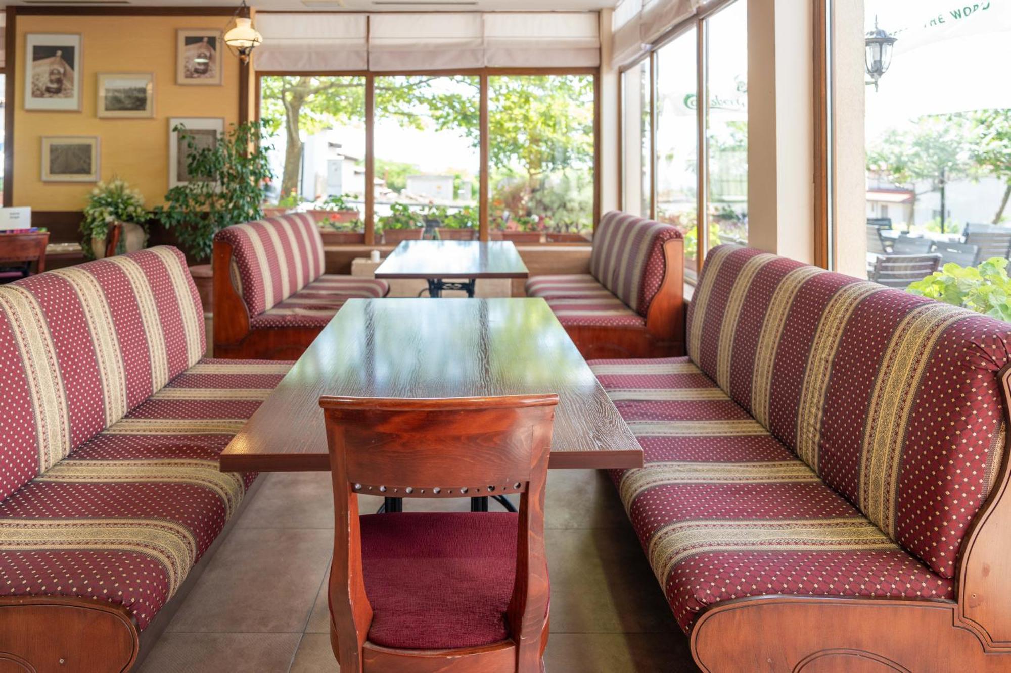 Hotel Sea Vista Sveti Vlas Ngoại thất bức ảnh