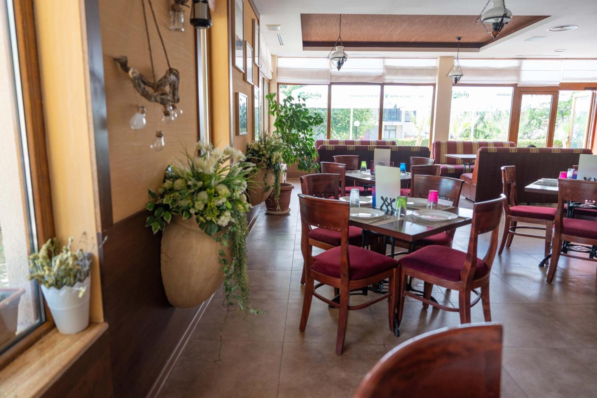 Hotel Sea Vista Sveti Vlas Ngoại thất bức ảnh