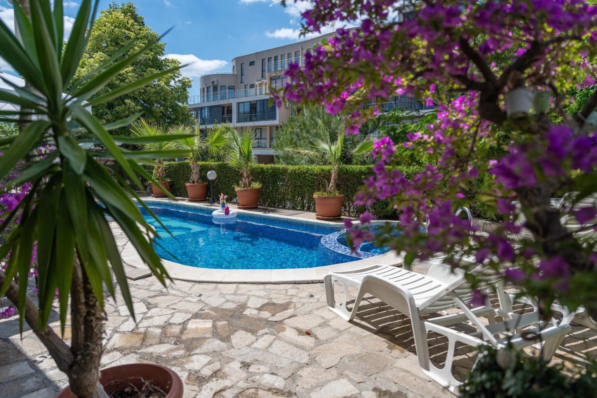 Hotel Sea Vista Sveti Vlas Ngoại thất bức ảnh