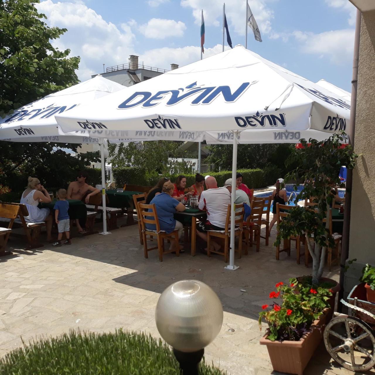Hotel Sea Vista Sveti Vlas Ngoại thất bức ảnh