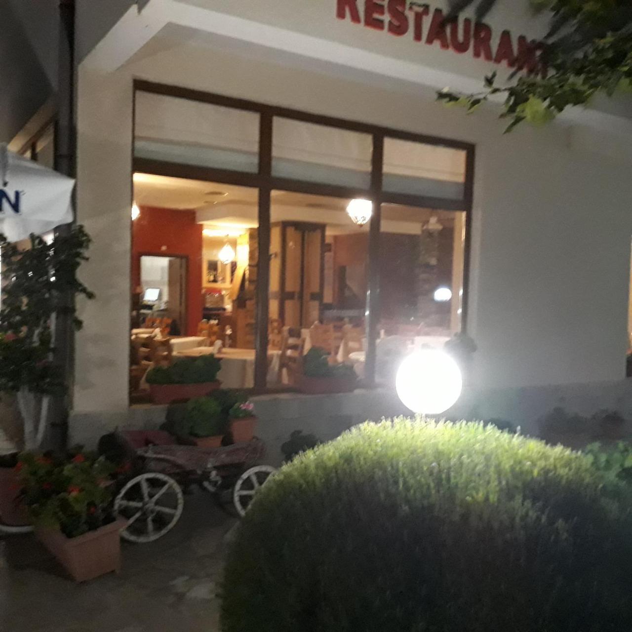 Hotel Sea Vista Sveti Vlas Ngoại thất bức ảnh