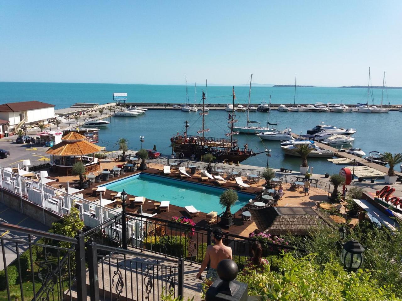 Hotel Sea Vista Sveti Vlas Ngoại thất bức ảnh