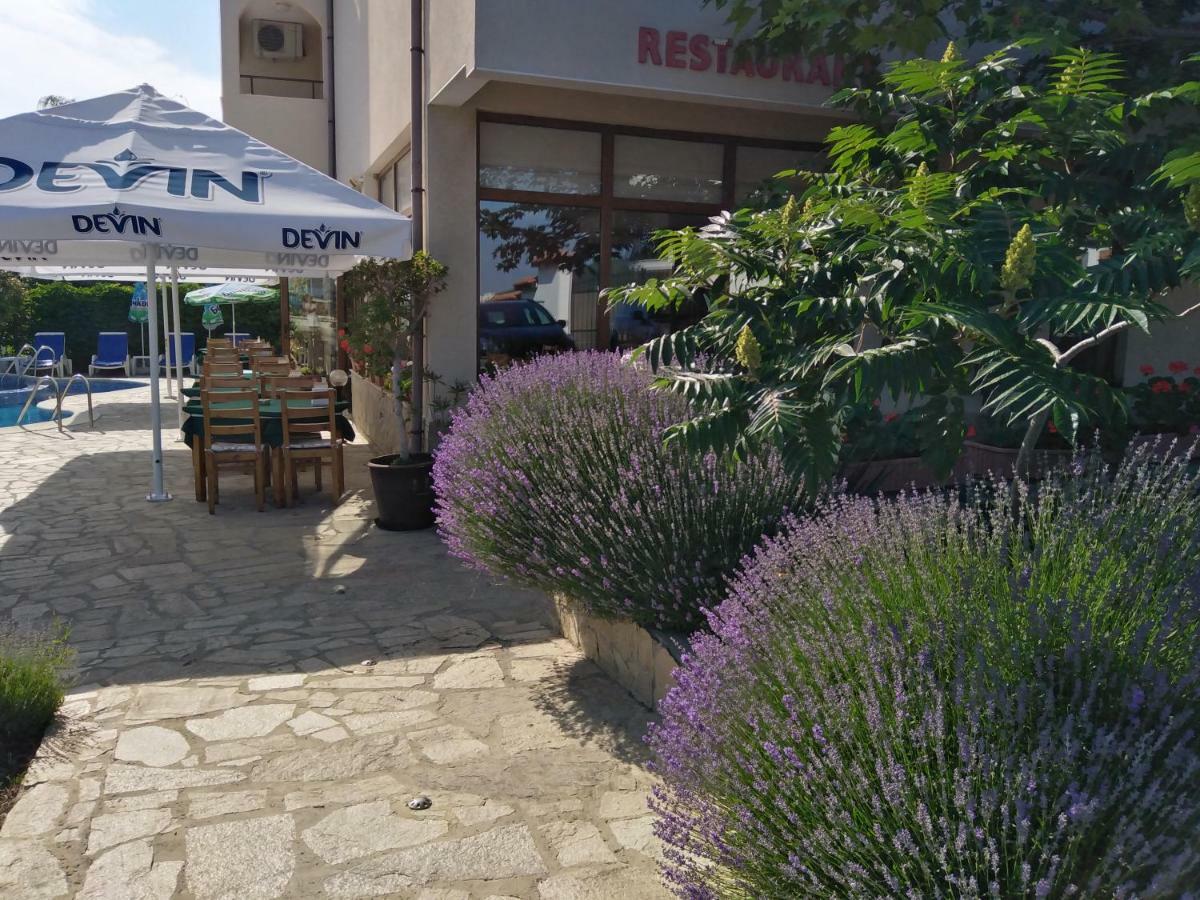 Hotel Sea Vista Sveti Vlas Ngoại thất bức ảnh
