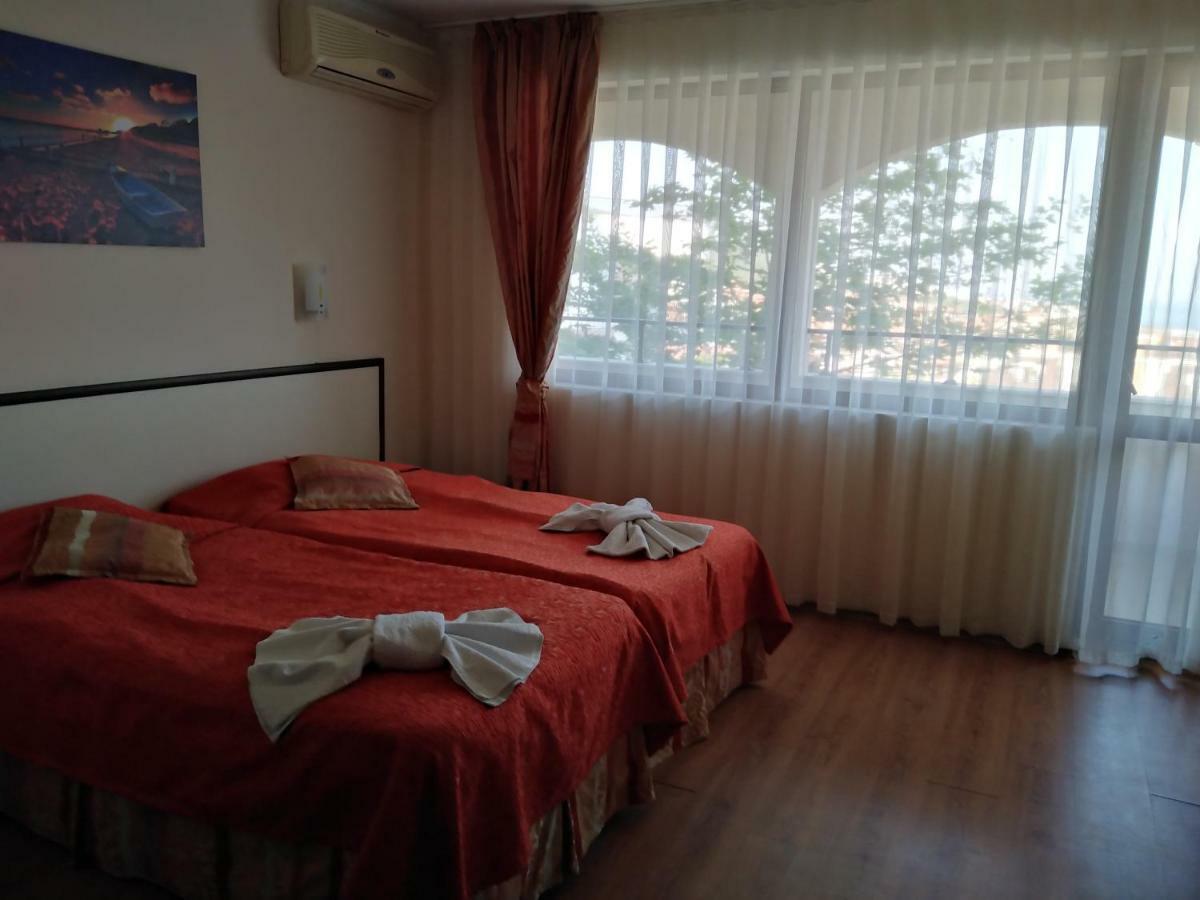Hotel Sea Vista Sveti Vlas Ngoại thất bức ảnh